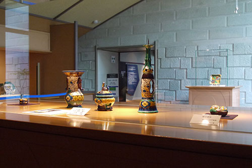 石川県九谷焼美術館