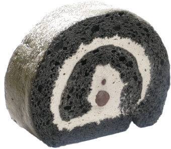 竹炭ロールケーキ